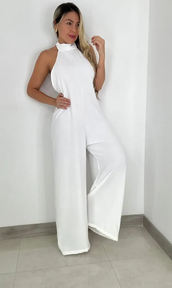 Enterizo bota recta cuello alto