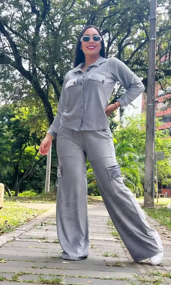 Conjunto pantalon de velvetin