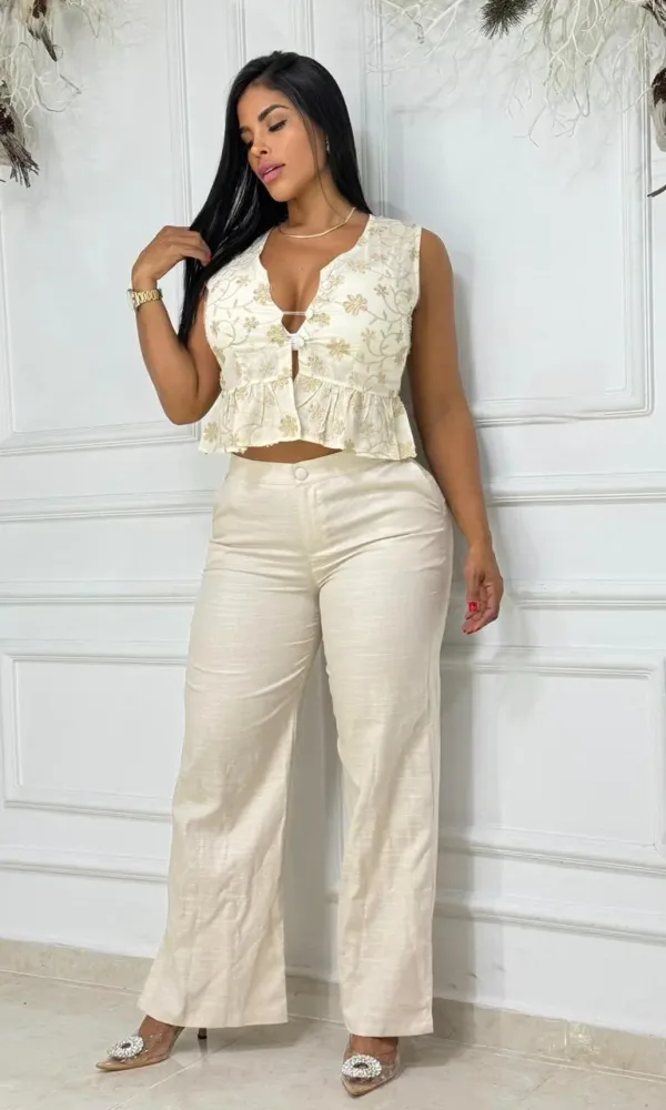 Conjunto pantalón y chaleco flores